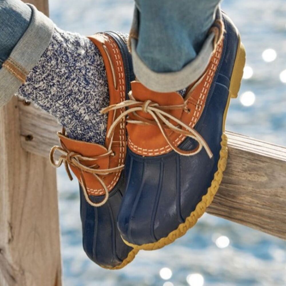 L.L.Bean Women's SZ 9M Bean Boots, Rubber Mocs Tan Bright Navy Runs 1 SZ LG